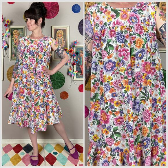Vintage 1980s Spring Floral Sleeveless House Dress - Picture 1 of 7